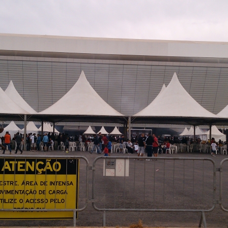 Tenda 10,00 x 10,00 Conjugadas